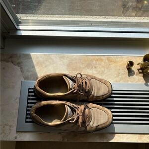 Hogan interactive shoes